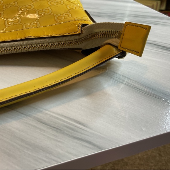 Yellow Gucci Shoulder/handbag - Picture 11 of 16